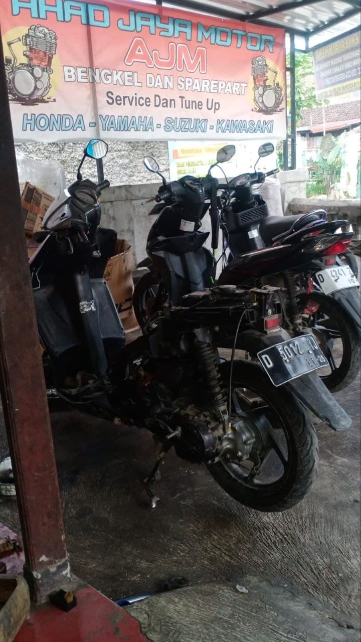 Dokumentasi AJM 11 di bengkel Ahad Jaya Motor
